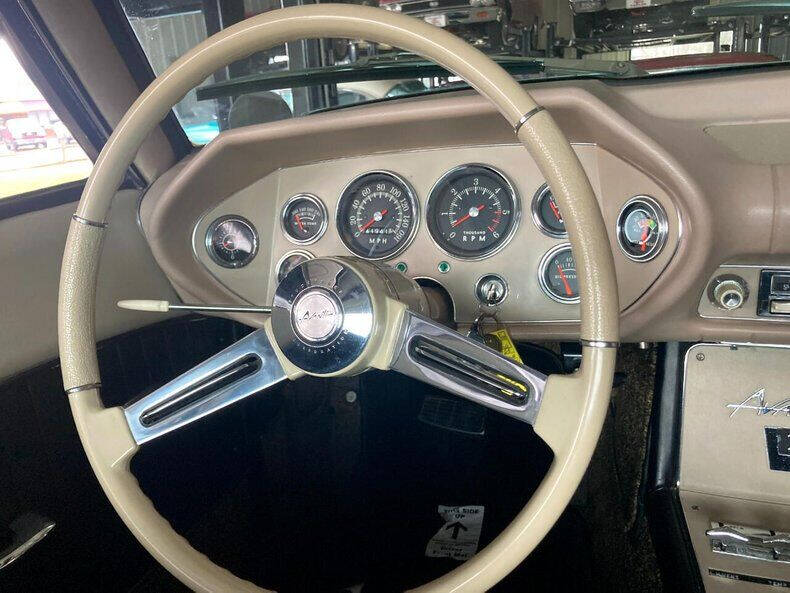 1963 Studebaker Avanti