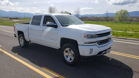 2016 Chevrolet Silverado 1500 for sale at Viking Motors in Medford OR