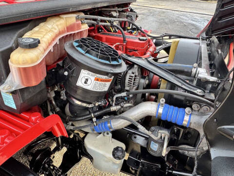 2017 Freightliner M2 106