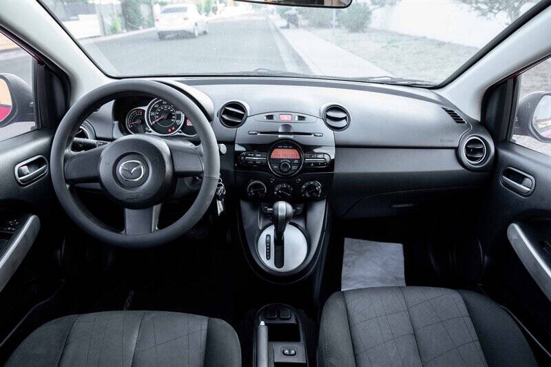 2014 Mazda MAZDA2 Sport