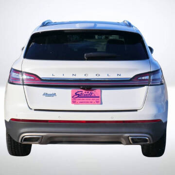 2021 Lincoln Nautilus Reserve