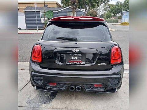 2017 MINI Hardtop 2 Door John Cooper Works