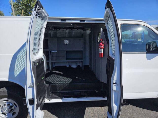 2017 Chevrolet Express 2500