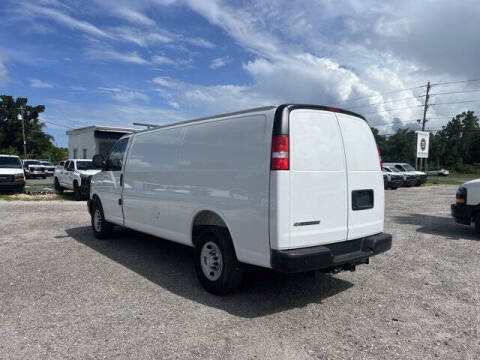 2025 Chevrolet Express 2500