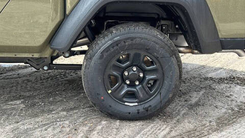 2026 Jeep Gladiator Sport