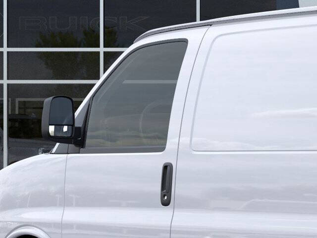 2026 GMC Savana 2500
