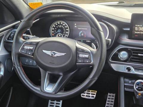 2023 Genesis G70