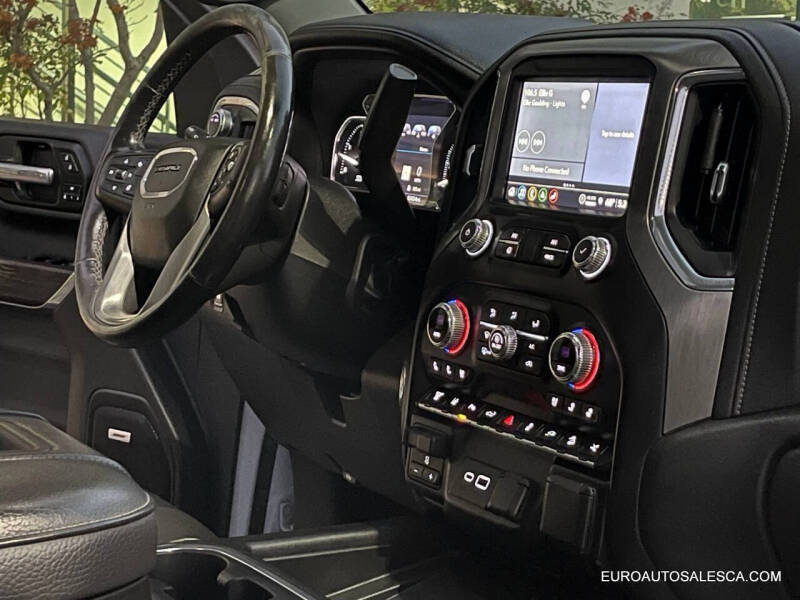 2021 GMC Sierra 2500HD Denali