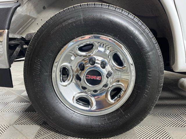 2024 GMC Savana 2500