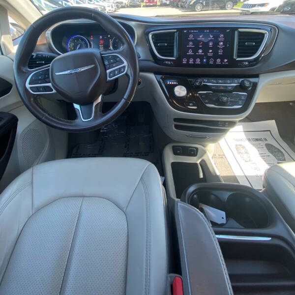 2018 Chrysler Pacifica Touring L