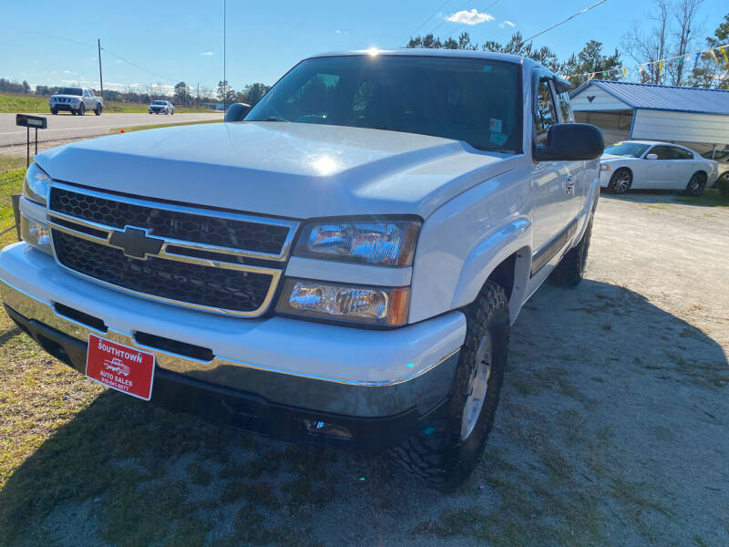 2006 Chevrolet Silverado 1500 for sale at Southtown Auto Sales in Whiteville NC