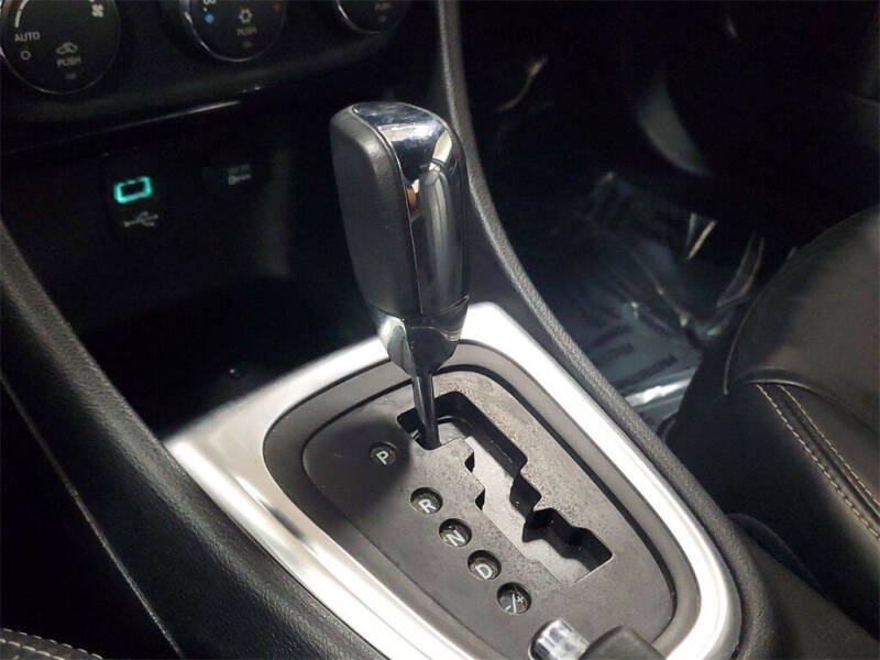 2012 Chrysler 200 Limited