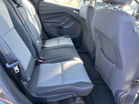 2017 Ford C-MAX Hybrid SE