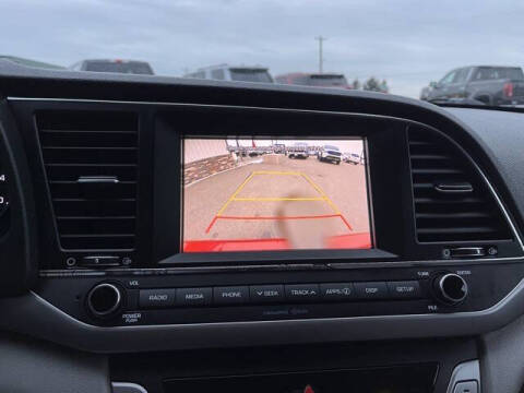 2018 Hyundai Elantra