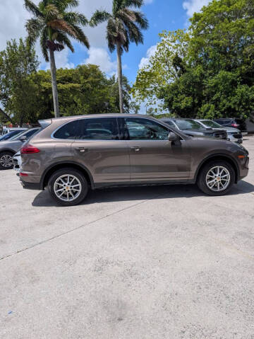 2016 Porsche Cayenne