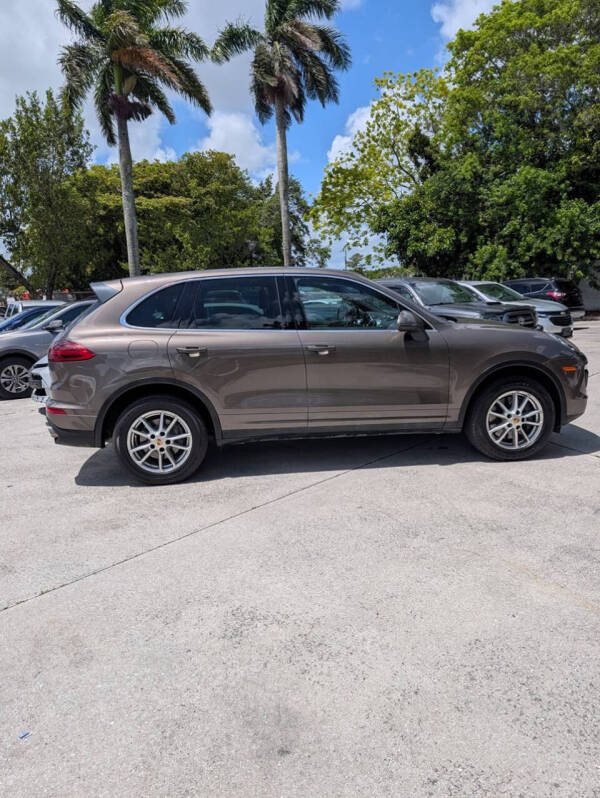 2016 Porsche Cayenne