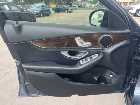 2015 Mercedes-Benz C-Class C 300