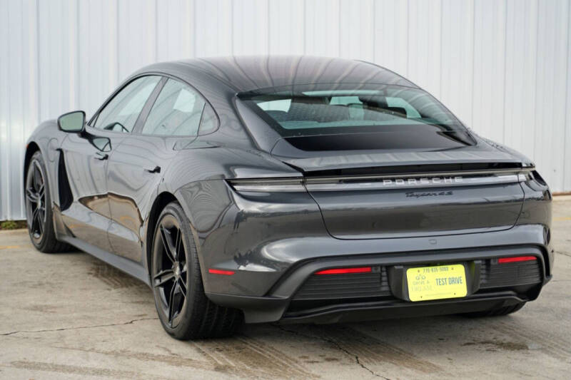 2025 Porsche Taycan 4S