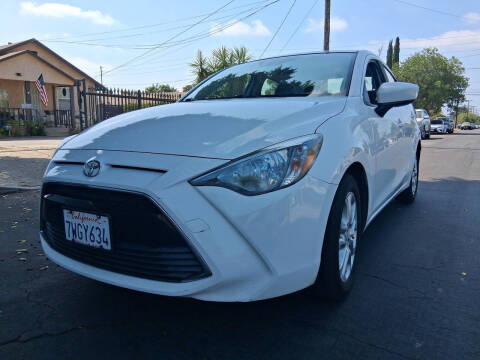 2017 Toyota Yaris iA