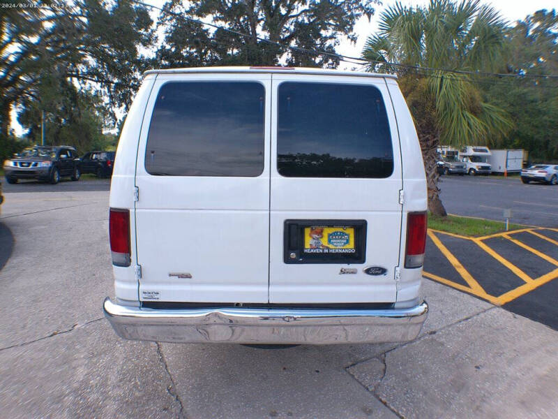 2012 Ford E-Series E-350 SD XLT