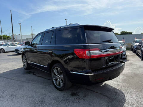 2018 Lincoln Navigator Select