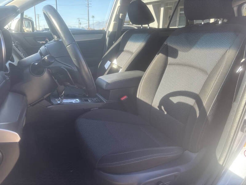 2017 Subaru Outback 2.5i Premium