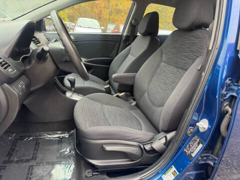 2015 Hyundai Accent GS