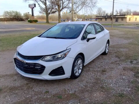 2019 Chevrolet Cruze for sale at Empire Auto Remarketing in Oklahoma City OK