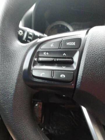 2020 Hyundai Venue SEL