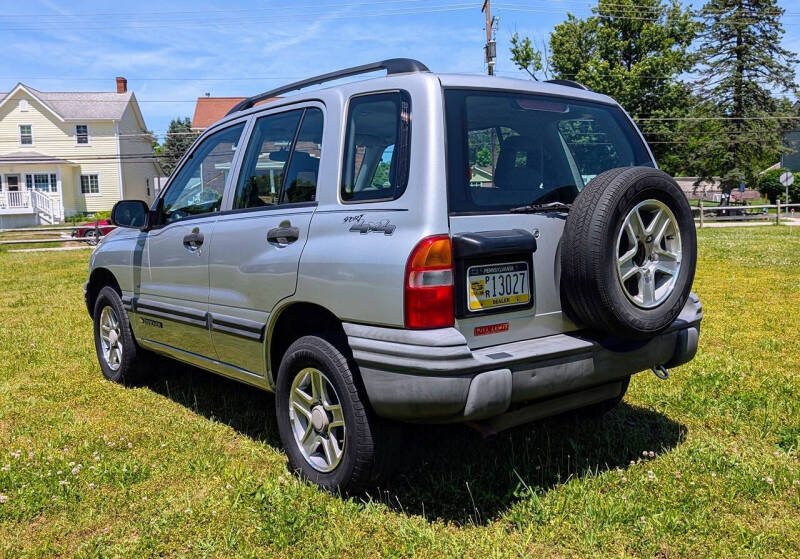 2004 Chevrolet Tracker