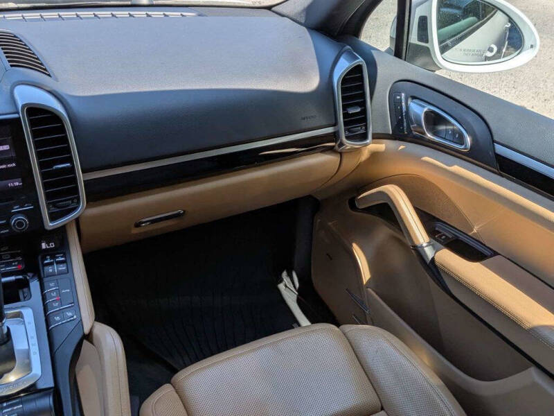2017 Porsche Cayenne