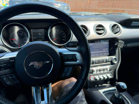 2019 Ford Mustang EcoBoost
