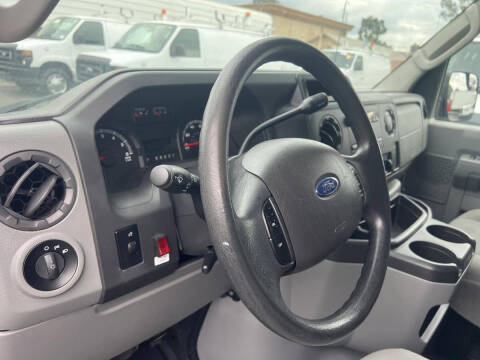 2013 Ford E-Series E-150