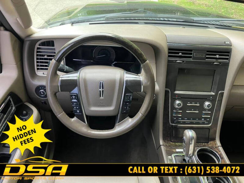 2016 Lincoln Navigator Select