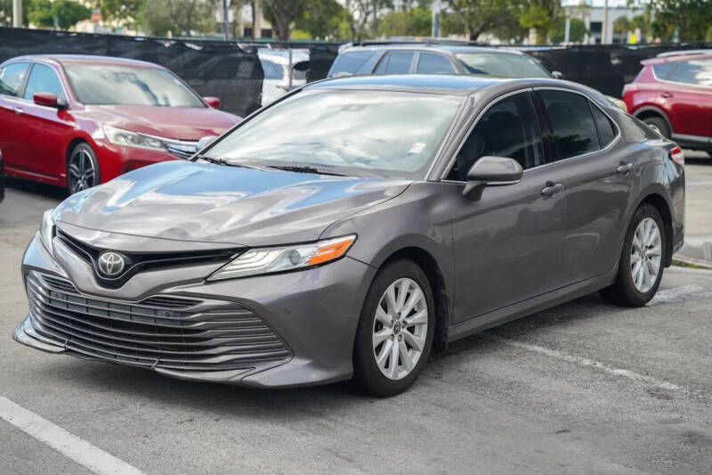 2020 Toyota Camry LE