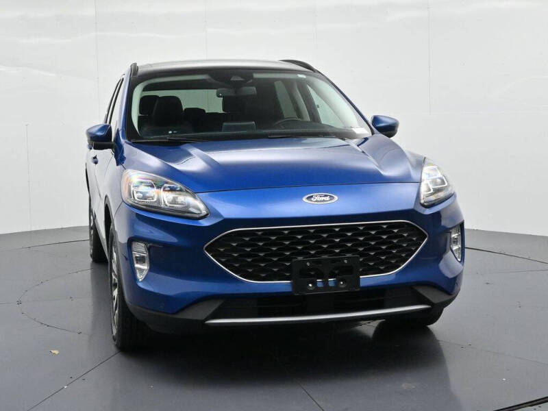 2022 Ford Escape Titanium
