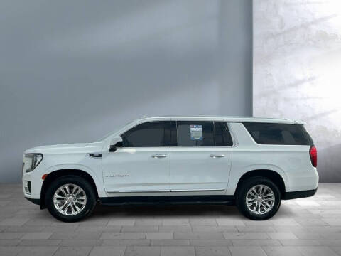 2023 GMC Yukon XL SLT