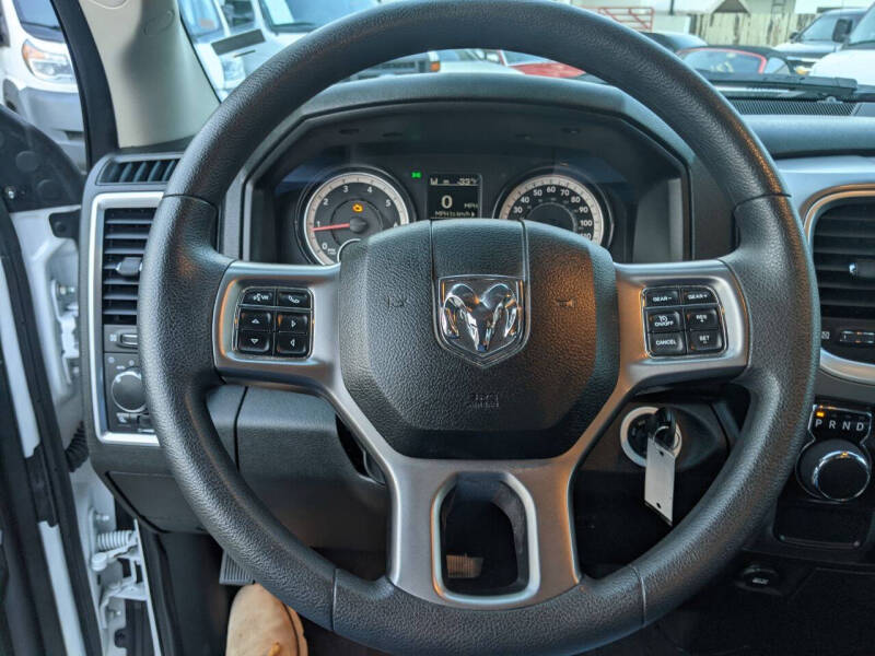 2024 RAM 1500 Classic SLT