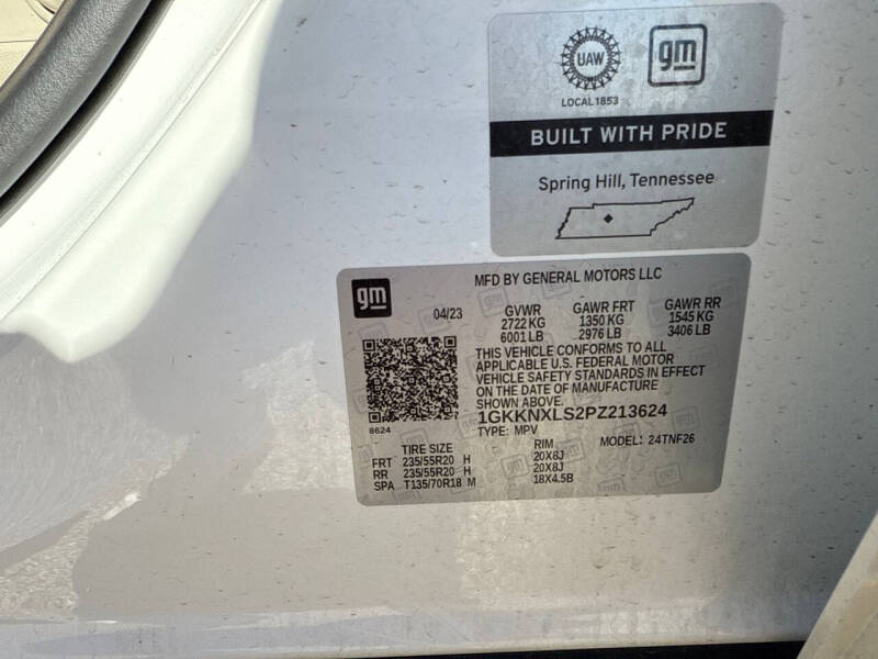 2023 GMC Acadia Denali