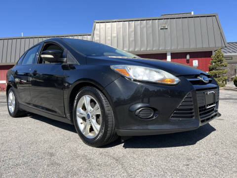 2014 Ford Focus for sale at Auto Warehouse in Poughkeepsie NY
