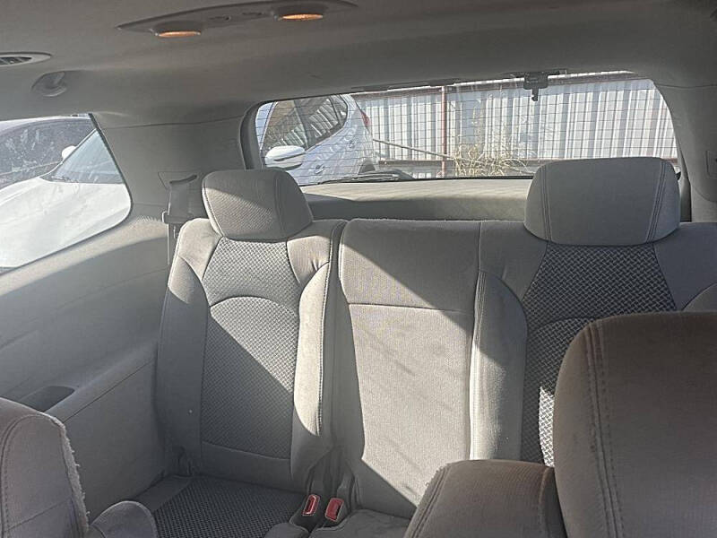 2008 Saturn Outlook XE