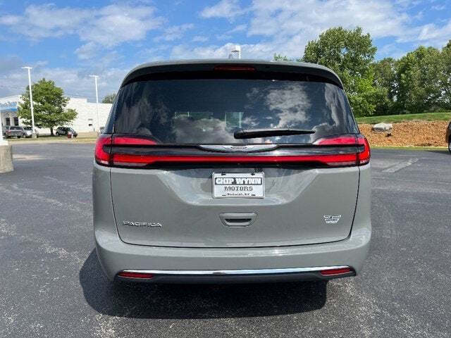 2022 Chrysler Pacifica 7