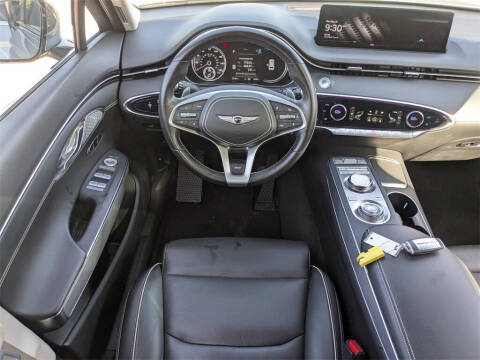 2023 Genesis Electrified GV70