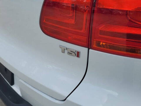 2017 Volkswagen Tiguan 2.0T SEL