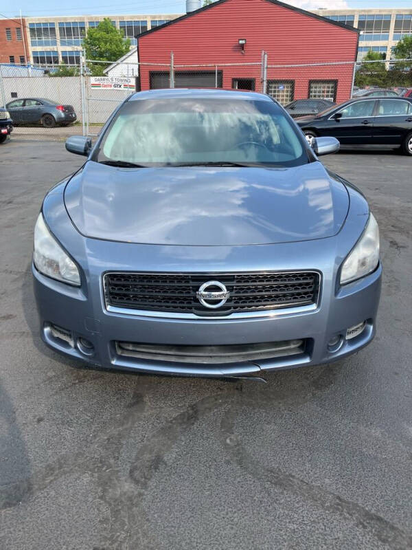 2010 Nissan Maxima for sale at Rod's Automotive in Cincinnati OH