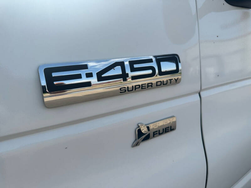 2012 Ford E-Series E-450 SD