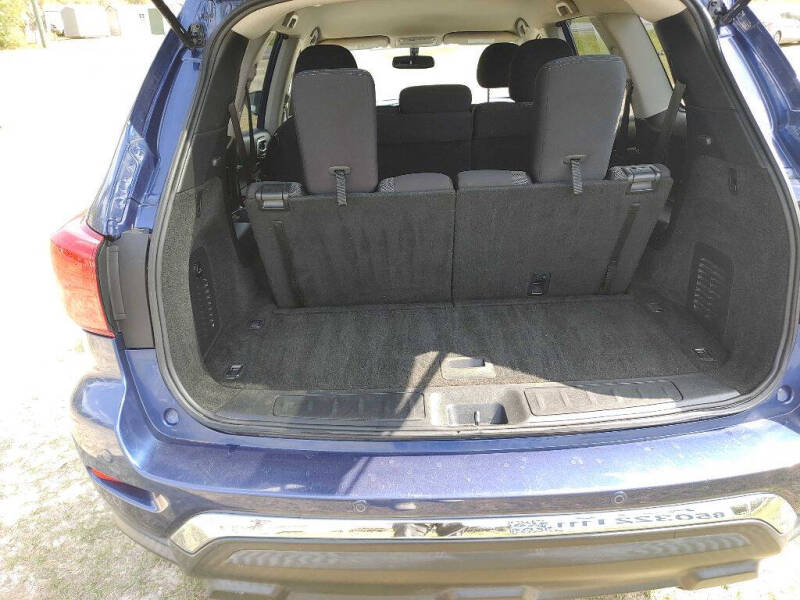 2019 Nissan Pathfinder S
