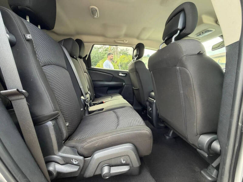 2020 Dodge Journey SE Value
