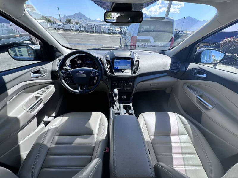 2019 Ford Escape SEL