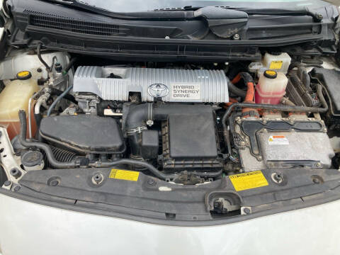 2010 Toyota Prius II